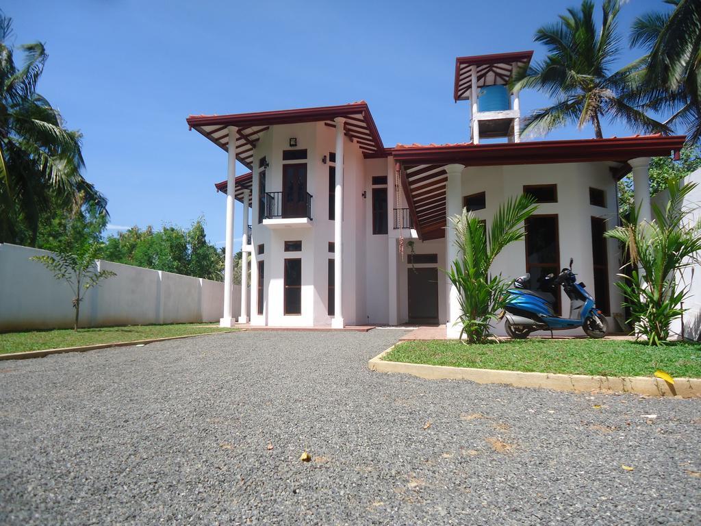 Amawin Resort Hambantota Dış mekan fotoğraf